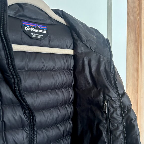 Patagonia Men's Down Sweater Puffer - Picture 9 of 9